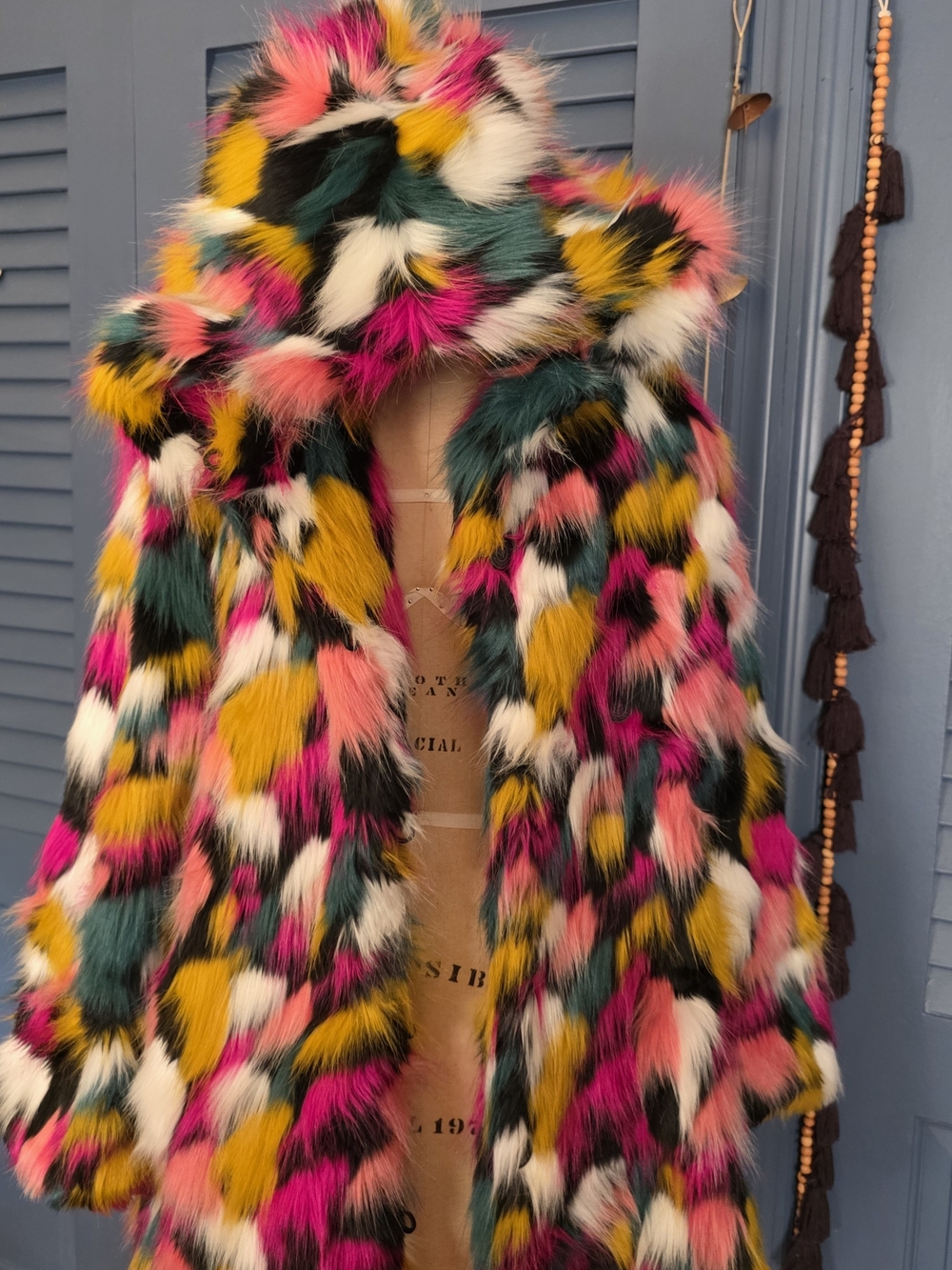 SpiritHoods Collector's Edition Monarch Butterfly Faux Fur Coat - Picture 5 of 13
